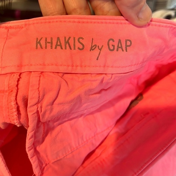 GAP Khaki’s,”Can You See Me Now Neon Pink💕 Incredibly Soft,Broken-In Straight - Picture 5 of 8